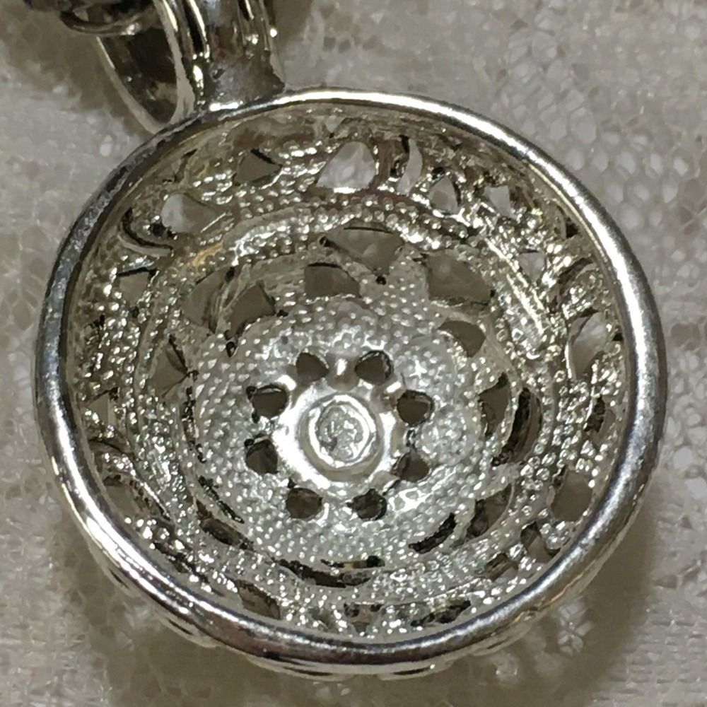 Vintage Premier Designs Medallion Pendant Necklace Nora Black Cabochon Scrolled - Picture 9 of 10